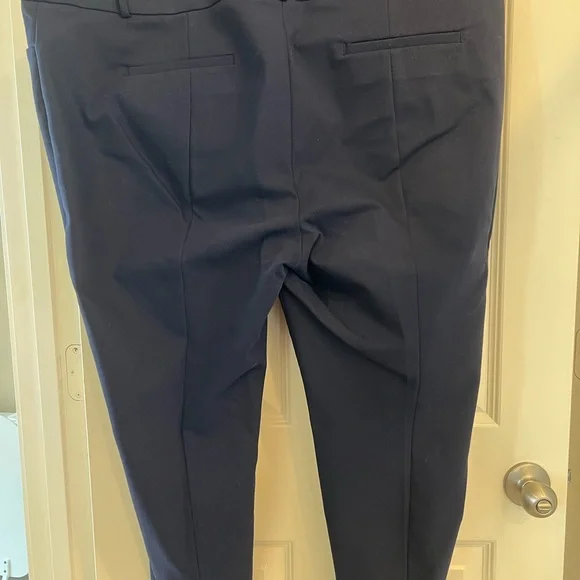 Loft Navy Marisa Skinny - size 20 - Picture 4 of 4